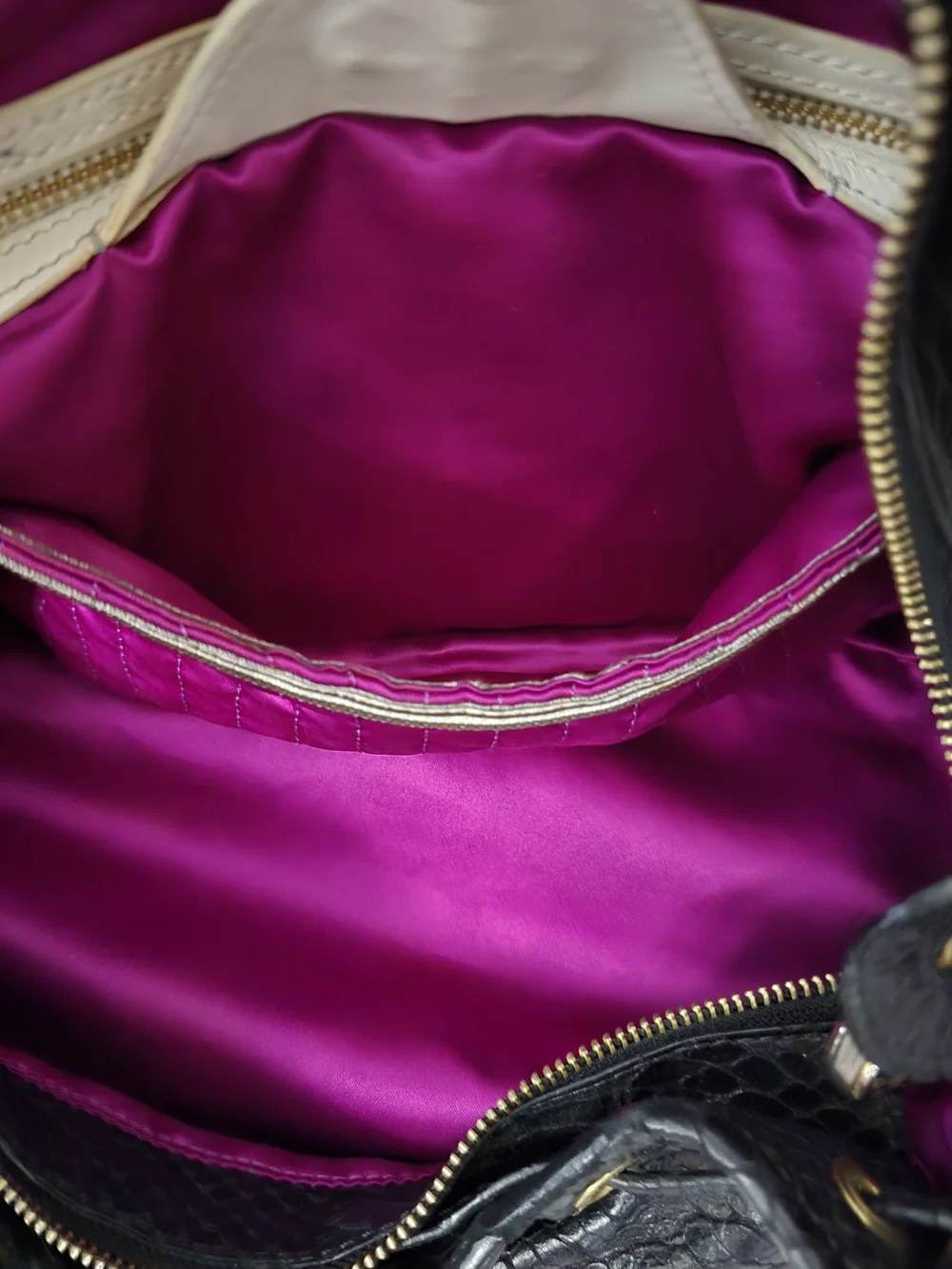 RARE Henri Bendel Python Embossed Leather Drawstring Hobo Bag - EUC